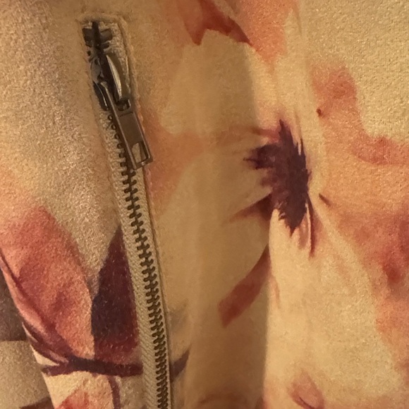 Solitaire Autumn Floral Bomber Jacket - Beige and Burgundy - Picture 5 of 13